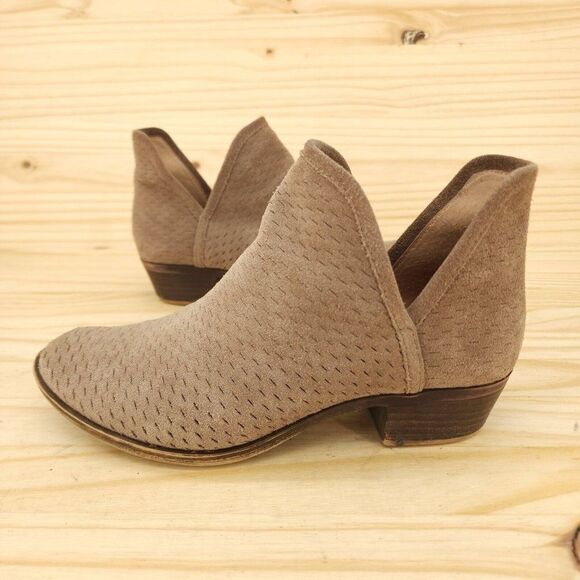 Lucky Brand Women's Ankle Boots Sz 6 Brown Suede Slip On Western Boho Booties - Picture 1 of 9